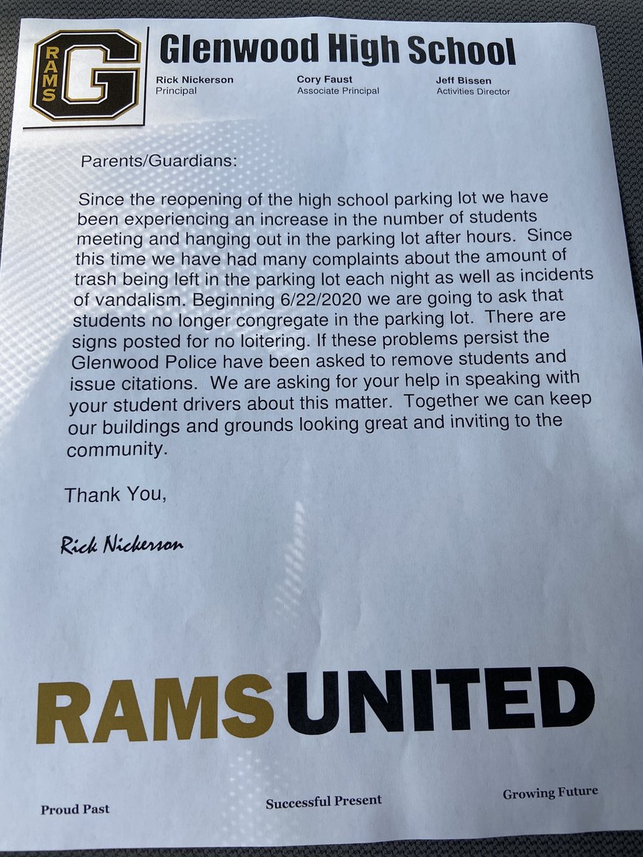 GlenwoodRams's tweet photo. Parents &amp; Students: please see the following communication from High School Principal Mr. Nickerson in regards to our high school parking lot! https://t.co/ZQUU7N8Pvx