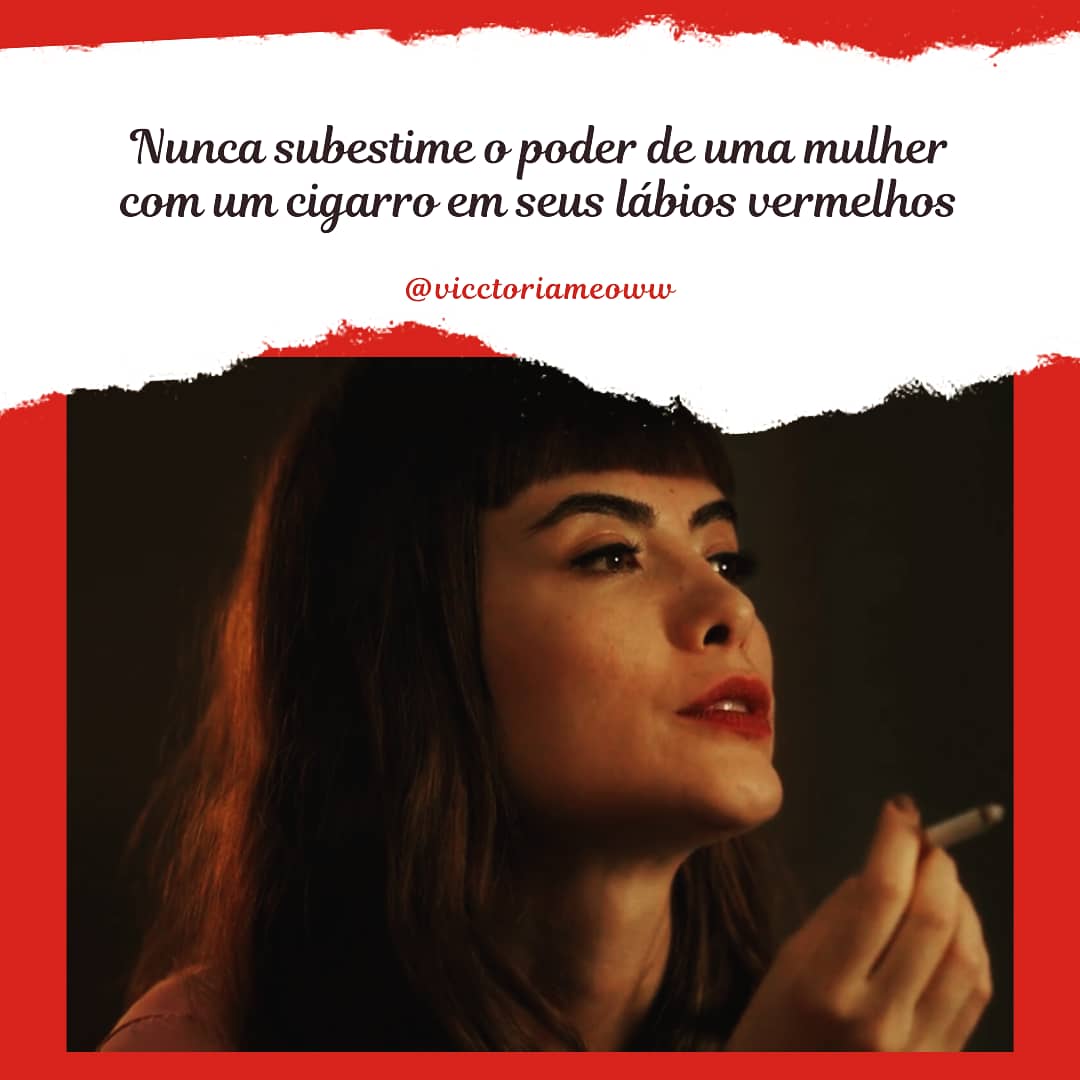 viccmeow's tweet photo. Uma dama e um cigarro é uma cominação muito sexy, vcs não acham?
#coisamaislindanetflix https://t.co/I6rGXyGSia
