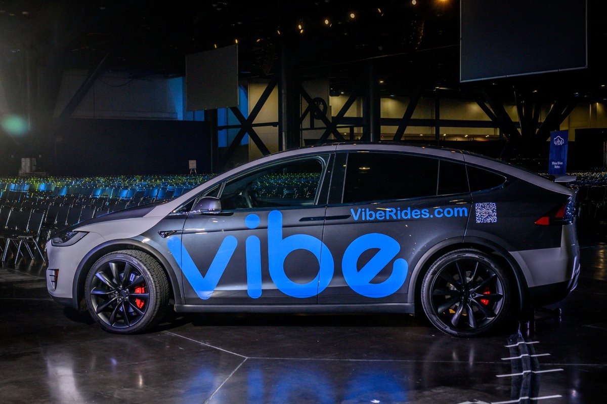 hbuggs's tweet photo. @raexval I'm the CEO of Vibe Rides, a rideshare company operating in Florida and Texas. (Tri-state area coming soon) a simple RT could bring awareness to my brand and help it grow ✔️ #blackownedbusiness https://t.co/nOLVs7Bdpd