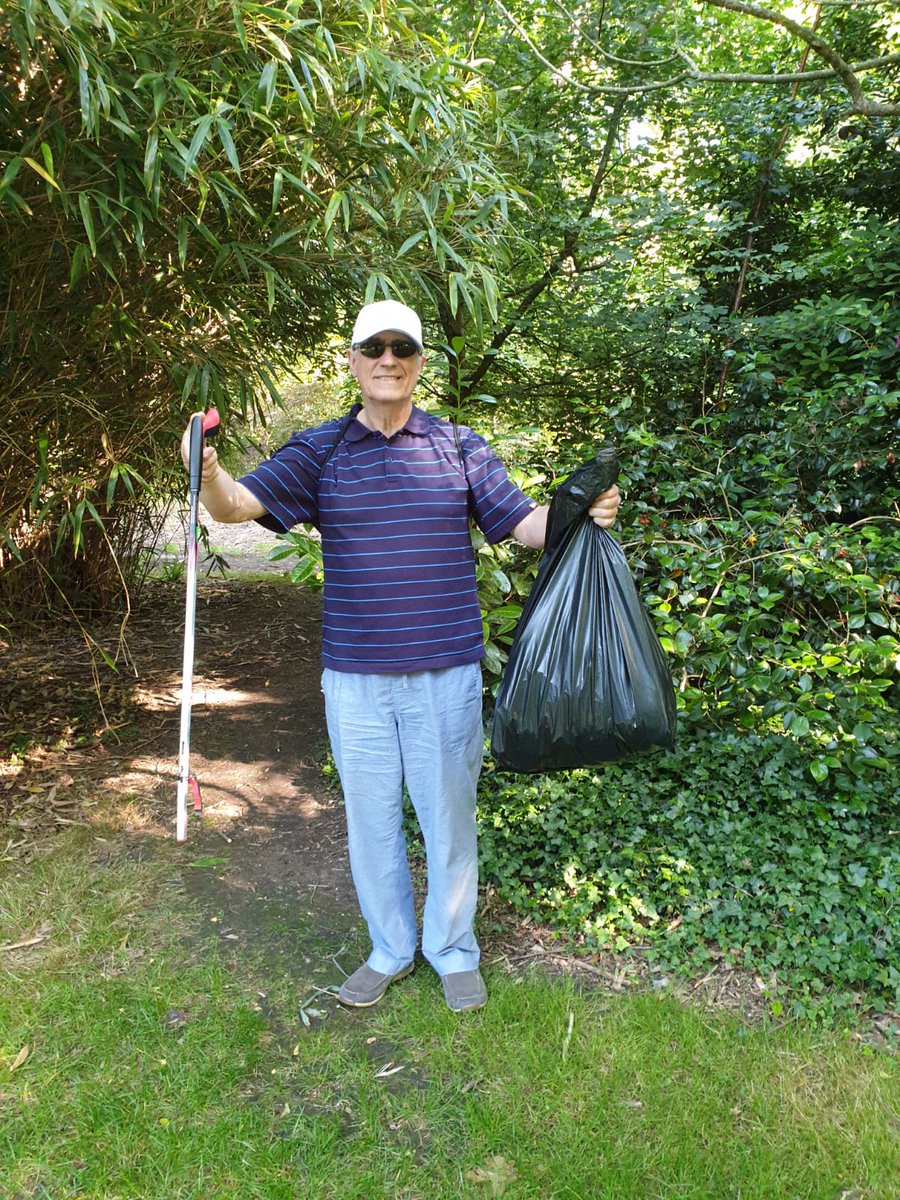 nicklessismore's tweet photo. Join me to help keep our green spaces clear of litter.
Quoting Fagin from Oliver, "Got to Pick a Packet or Two Boys, Got to Pick a Packet or two".
Feel free to join my #PickWithNick campaign post your picking pic #letsdothis #picklitter
@AnnaFla1268 @mynameisAndyJ @Stephen_Colyer https://t.co/95hMbHT4gW