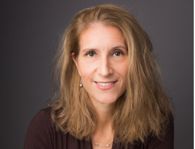 EmpowerChannel's tweet photo. From Bystander to #VoiceforChange with Catherine Sanderson @SandersonSpeaks &amp; @FogCityPsychic #WhyWeAct #TheBystanderEffect #ThePositiveShift #PublicSpeaking #podcast https://t.co/fCZCELYJSe https://t.co/yCFg08YWUw
