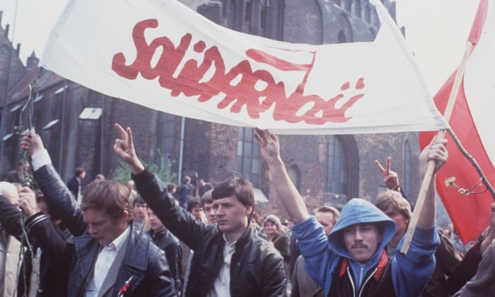 Первый своб. Солидарность Польша 1989. Польша солидарность 1981. Лех Валенса солидарность. Солидарность Польша 1980.