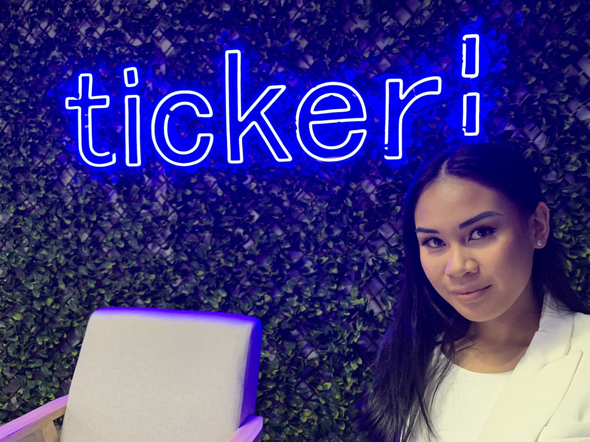 Great to see young #marketingeye staffers shine on camera as #ambassadors for <a href="/CarryabookApp/">Carryabook</a>