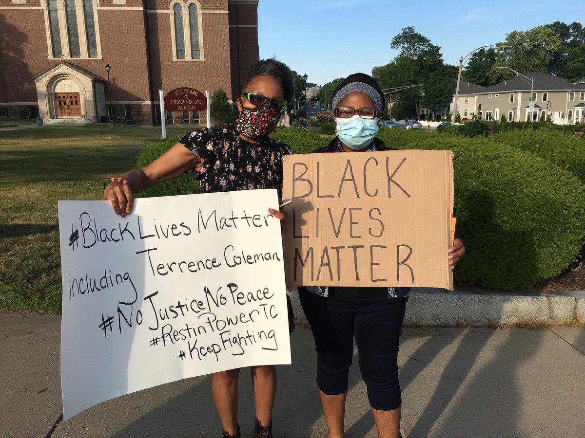 MariaLo46337043's tweet photo. Rally #BLACKLIVESMATTER https://t.co/Bu7ghJFoTs