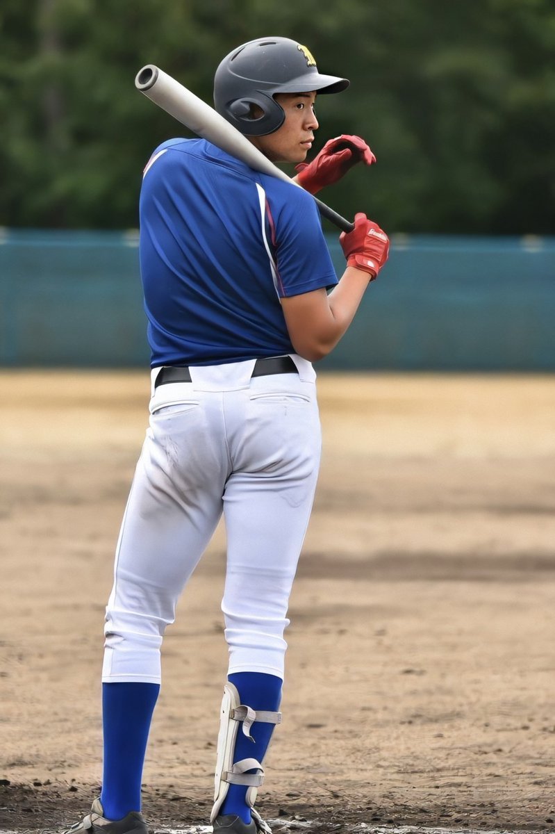 肉まん 昨年 巨人に入団した伊藤海斗選手も大きい選手でした 恐ろしい打球をライトスタンドに放り込んでいました 中学の時も大会で対戦しましたが大学かと思いましたよ 肉まん 昨年 巨人に入団した伊藤海斗選手も大きい選手でした 恐ろしい打球をライトスタンドに放り込んでいました 中学の時も大会で対戦しましたが大学かと思いましたよ