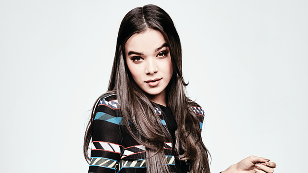 Hailee Steinfeld on the "huge shoes to fill" & the expectatio...
