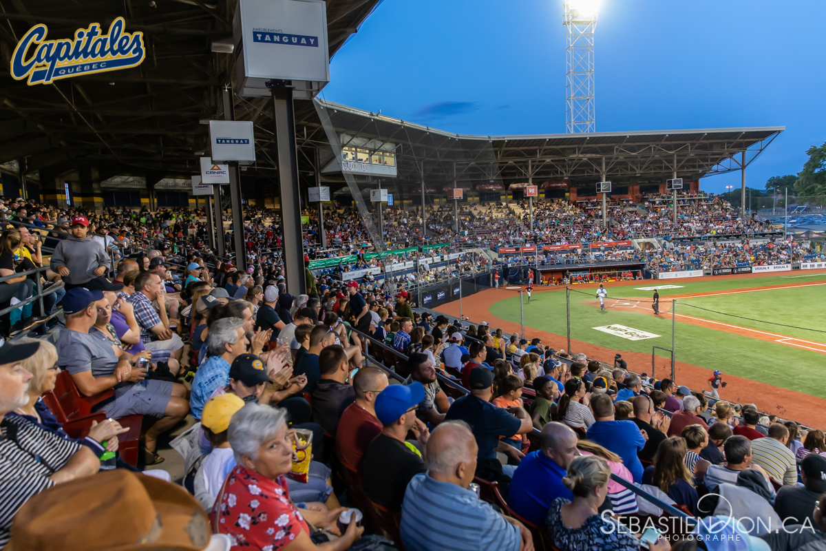CapitalesQuebec's tweet photo. Starting July 10th, the Québec Capitales and the Trois-Rivières Aigles are looking into hosting a championship assembling the best professional canadian baseball player. You have professional experience ? You want to be part of that tournament ? DM us on Facebook ! (1/3) https://t.co/qqtH4D0VKA