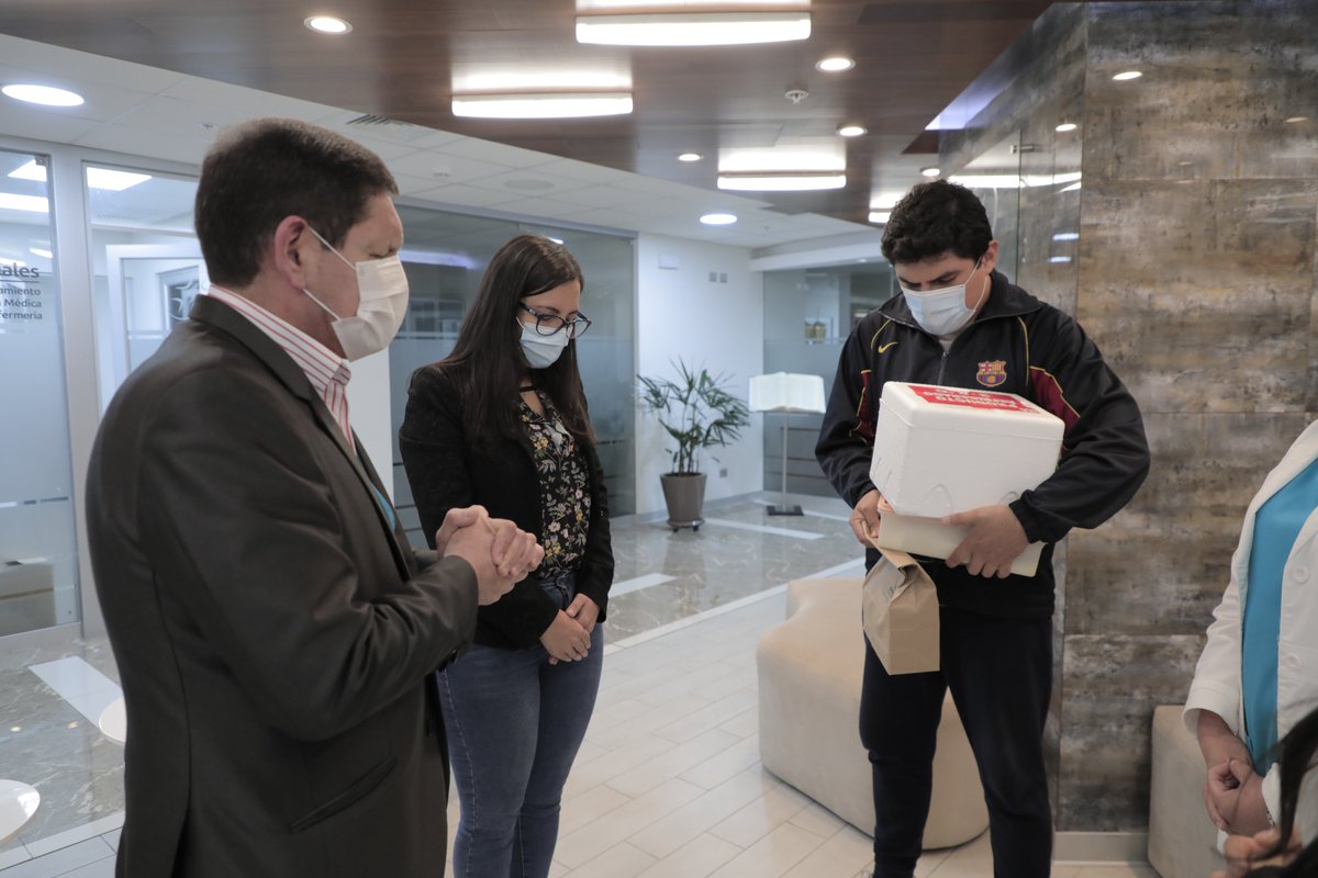 Empresario Luis Barsalllo, conocido por vender a precio justo el oxígeno medicinal que tanto requieren los pacientes con COVID-19, recibe ayuda de la <a href="/ClinicaGoodHope/">Clínica Adventista Good Hope</a> para poder salvar la vida de su hermana quien permanece en la unidad de cuidados intensivos.