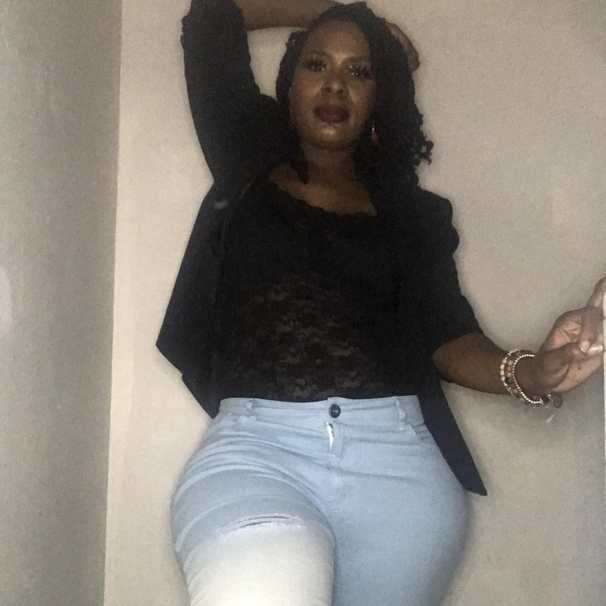 trinalatricellc's tweet photo. #NewProfilePic https://t.co/Fte2cI5w13