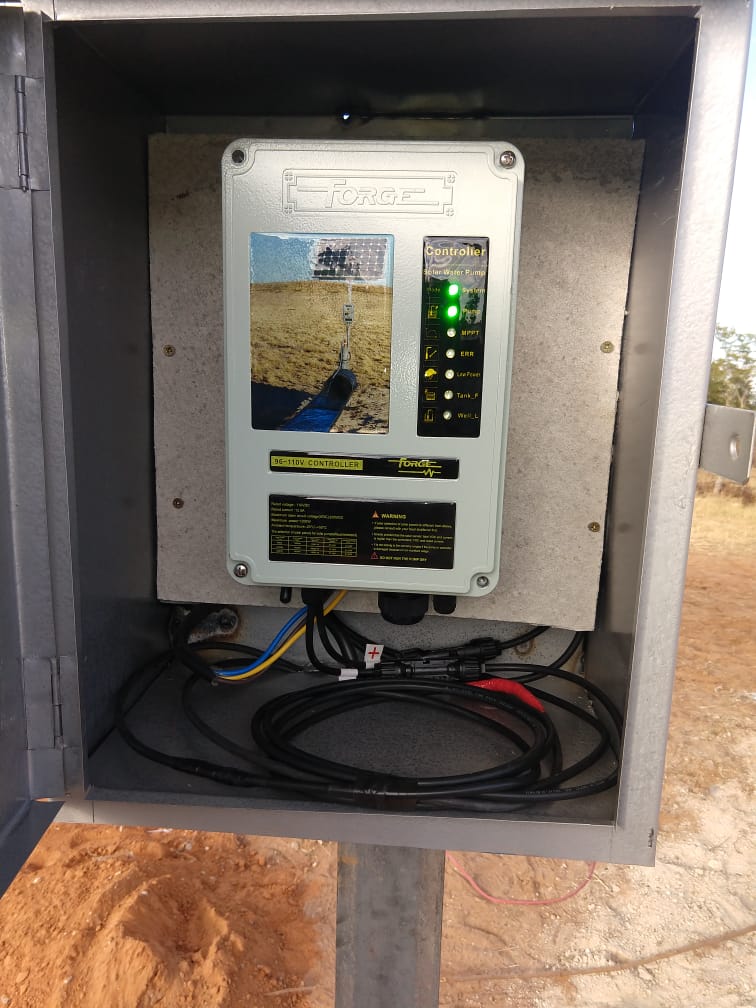 VundaFarm's tweet photo. Water Challenges Solved

Get in touch with us with your US$2500, you can get exactly something like this.
This was done in Mhondoro yesterday. Water is very important at any Farming institution.

WhatsApp +263774617805 for more information. Everything provided. 

#ZimFarmersCan https://t.co/aYIhsmOIxZ