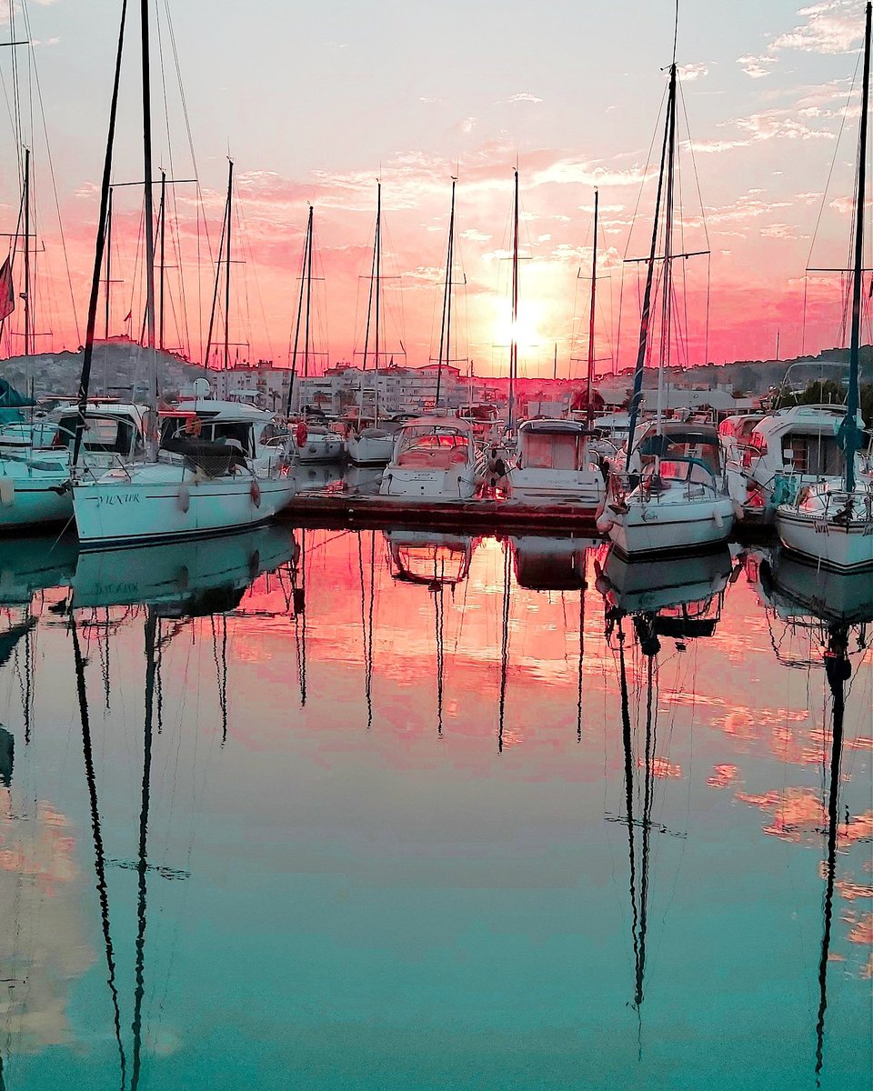 Ayvalık
#ayvalık #gezi #tatil #sabah