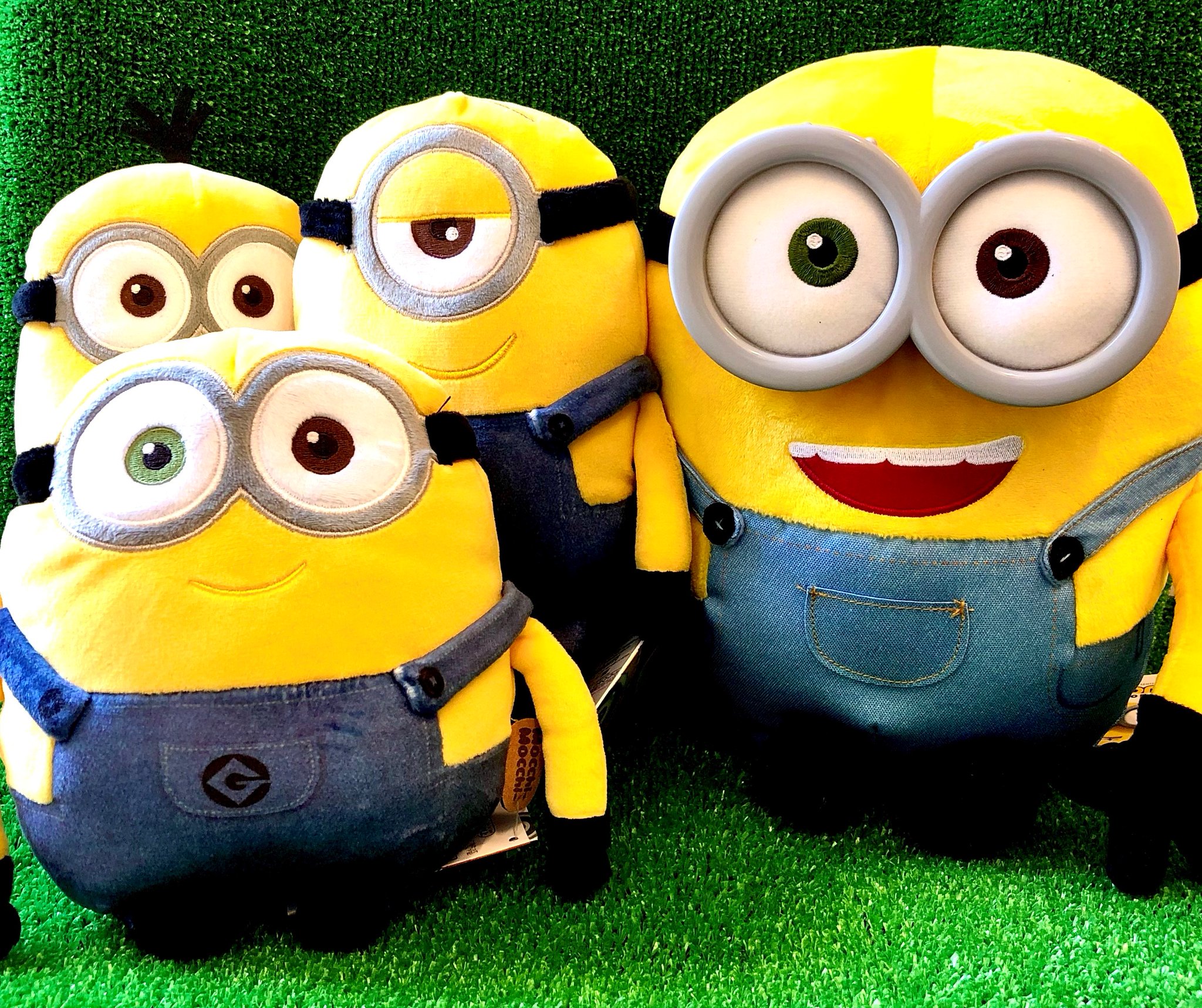 キデイランド京都四条河原町店 公式 キャラクターコーナー１f ミニオンズ コーナーより商品のご案内です 黄色くて小さい 元気なミニオンズのコーナーが１fに登場 色々なミニオンズグッズがご来店をお待ちしております Minions