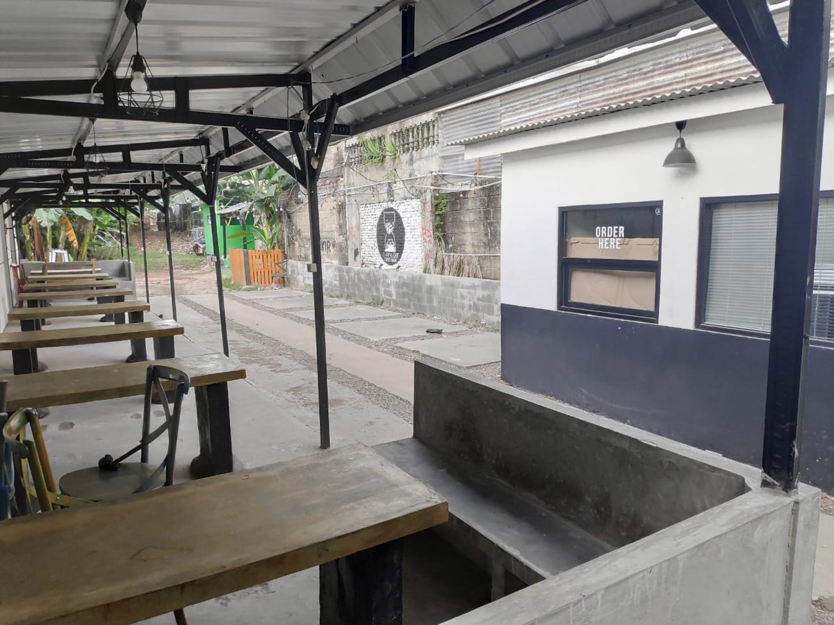 ClockOutCoffee1's tweet photo. Klik Link Dibawah ini untuk Lokasi, maps Clock Out Coffee House
https://t.co/hc1STCnUit https://t.co/uoy8VDW3JQ