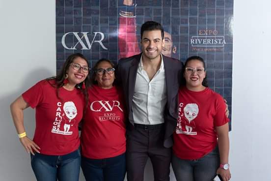 puccamycrazy's tweet photo. Hace un año eramos felices en la #ExpoRiverista #CXVR
Quierooo regresar el tiempo😭
Lo volveria a vivir una vez másssss
@club_carigue @_CarlosRivera https://t.co/vzNiABvAQT