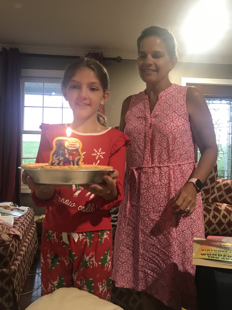DSwineyEHS's tweet photo. @DavetteSwiney and Jade made my favorite dinner (roast beef, mashed potatoes) and dessert (strawberry pie) for my birthday. #HowAwesomeIsThat #HowLuckyAmI https://t.co/XEWXuwoI3k