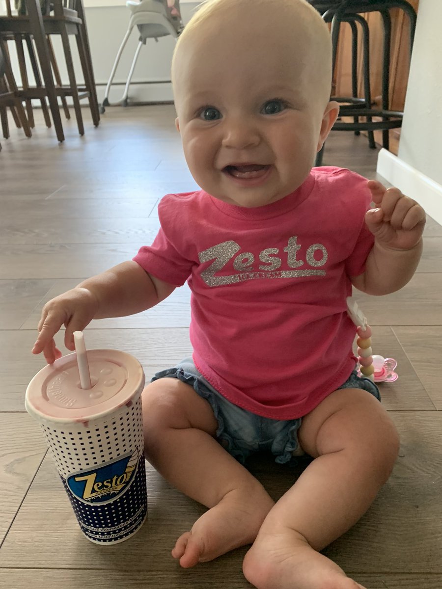 Zesto’s newest employee 💖