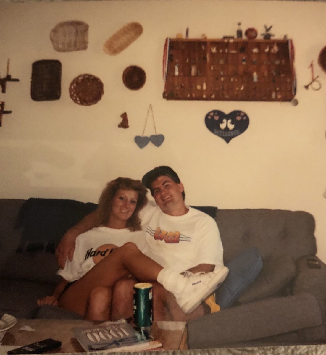 beckymc6's tweet photo. 29 years! Yay us! 💙 https://t.co/eHNThAzt4B