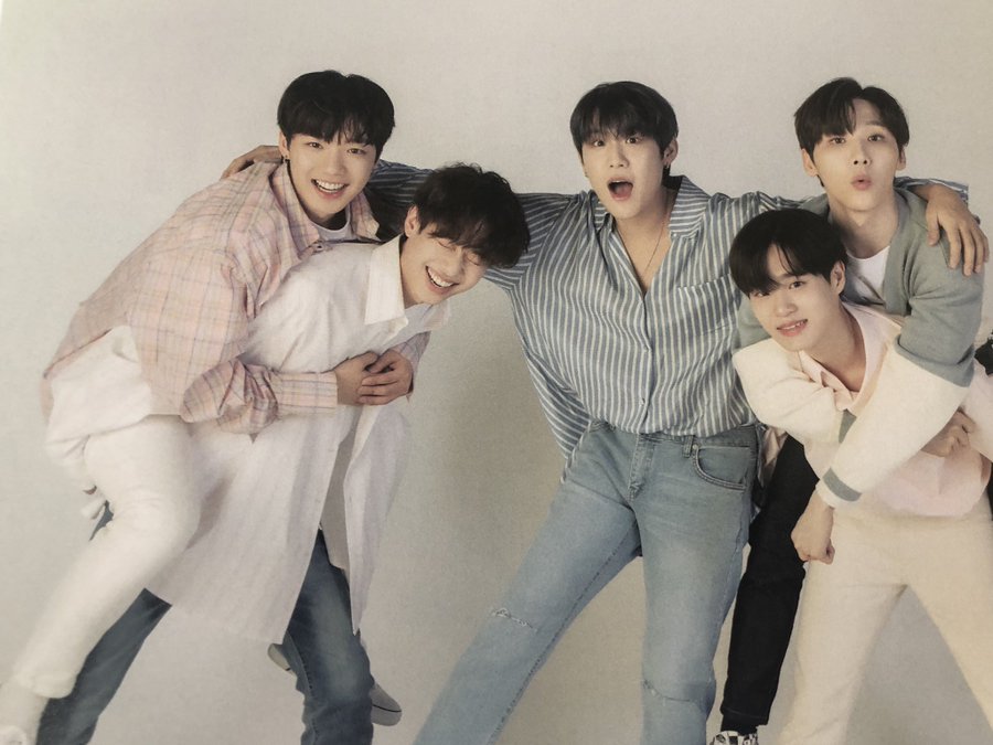 reasons why the ab6ix is privileged compared to other groups ; a thread