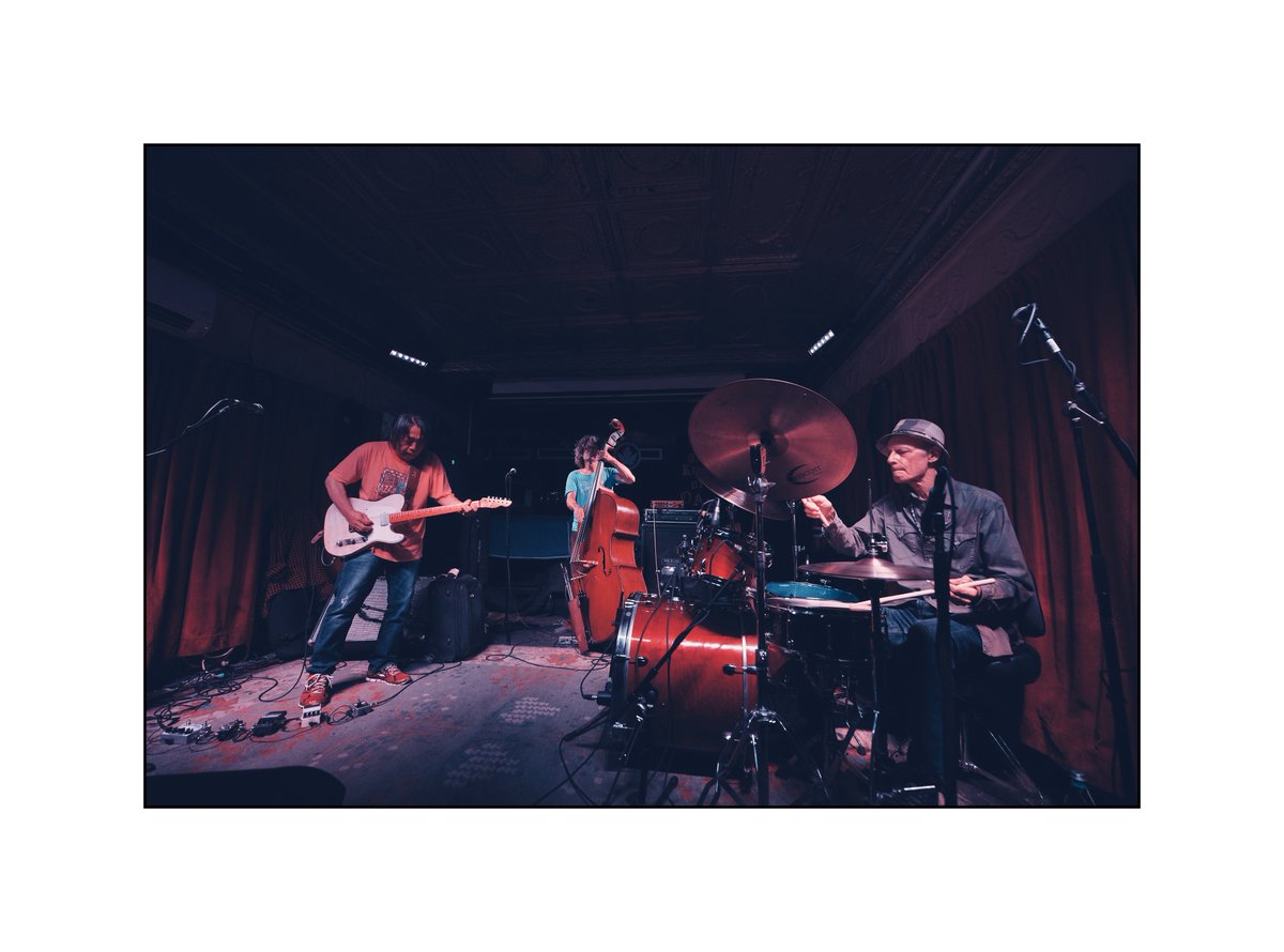 Chad_Edwardz's tweet photo. I miss late nights at Maple Leaf Bar
This shot is with Johnny Vidacovich - June Yamagishi and James Singleton
6.22.17
New Orleans, LA
.
.
.
#Nikon #mapleleafbar #johnnyv #nola https://t.co/o21jlIFCBt