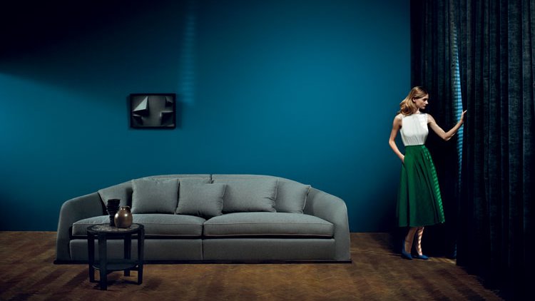 joesuzuki5's tweet image. 移転した　＃FLEXFORM。
派成分ランドの、FLEXRORM　MOOD　を扱うように。
何年か前のキャンペーンの写真だが、＃DimoreStudio がスタイリングを担当。この写真、好きだな。