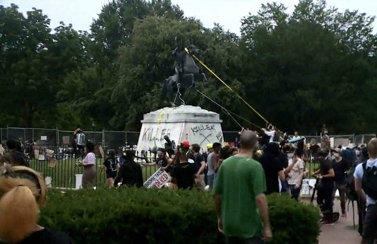 girlsreallyrule's tweet photo. Shot of Andrew Jackson statue that protesters were trying to tear down in LaFayette Park, near the White House. Police apparently made arrests in the area and cleared tent encampments. #dcprotest https://t.co/A8OYWYe1Ln