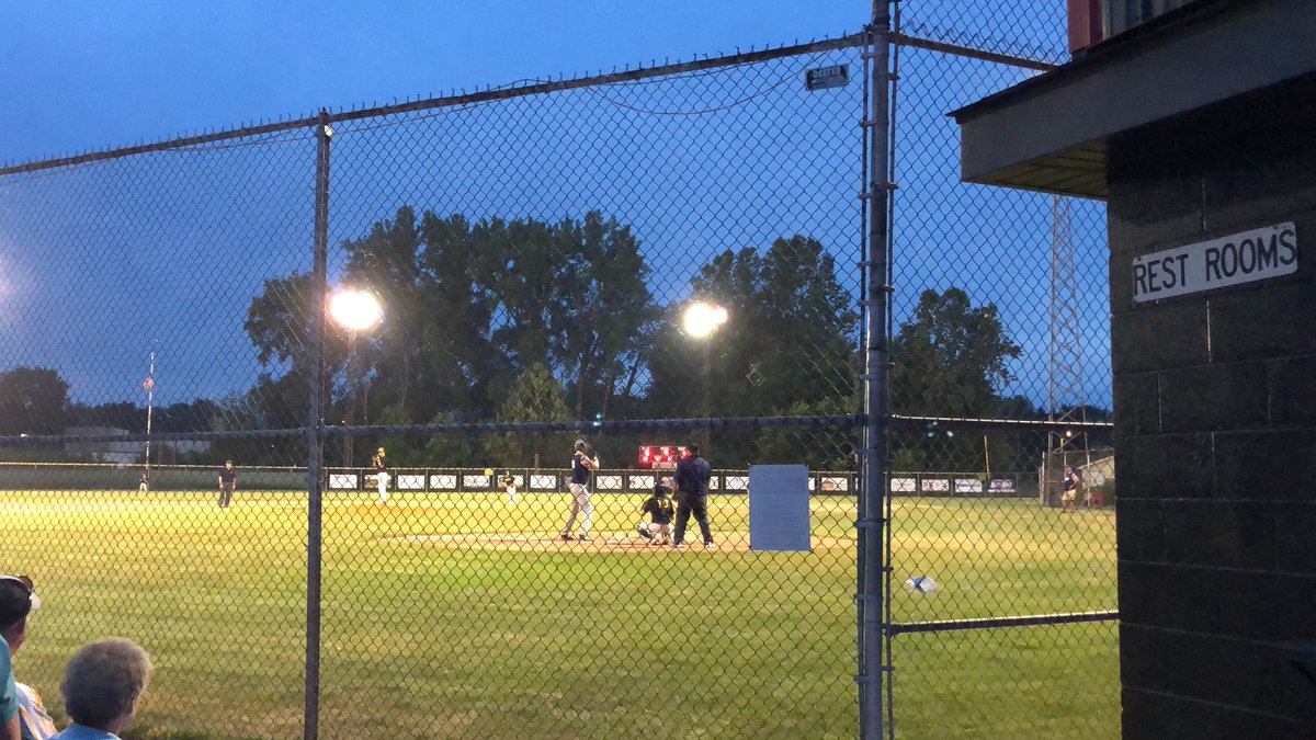 loganbaberuth's tweet image. Finally playing baseball!