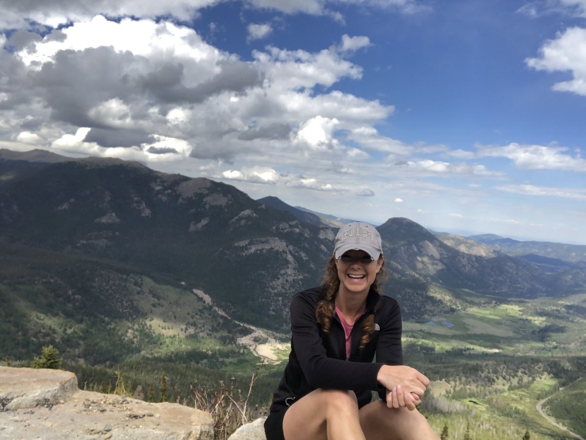 heatherlkemper's tweet image. the best views come after the hardest climbs.
•
•

#mountains #chasingviews #hiking #uphigh #rockymountainnationalpark #smilingismyfavorite #estespark #colorado