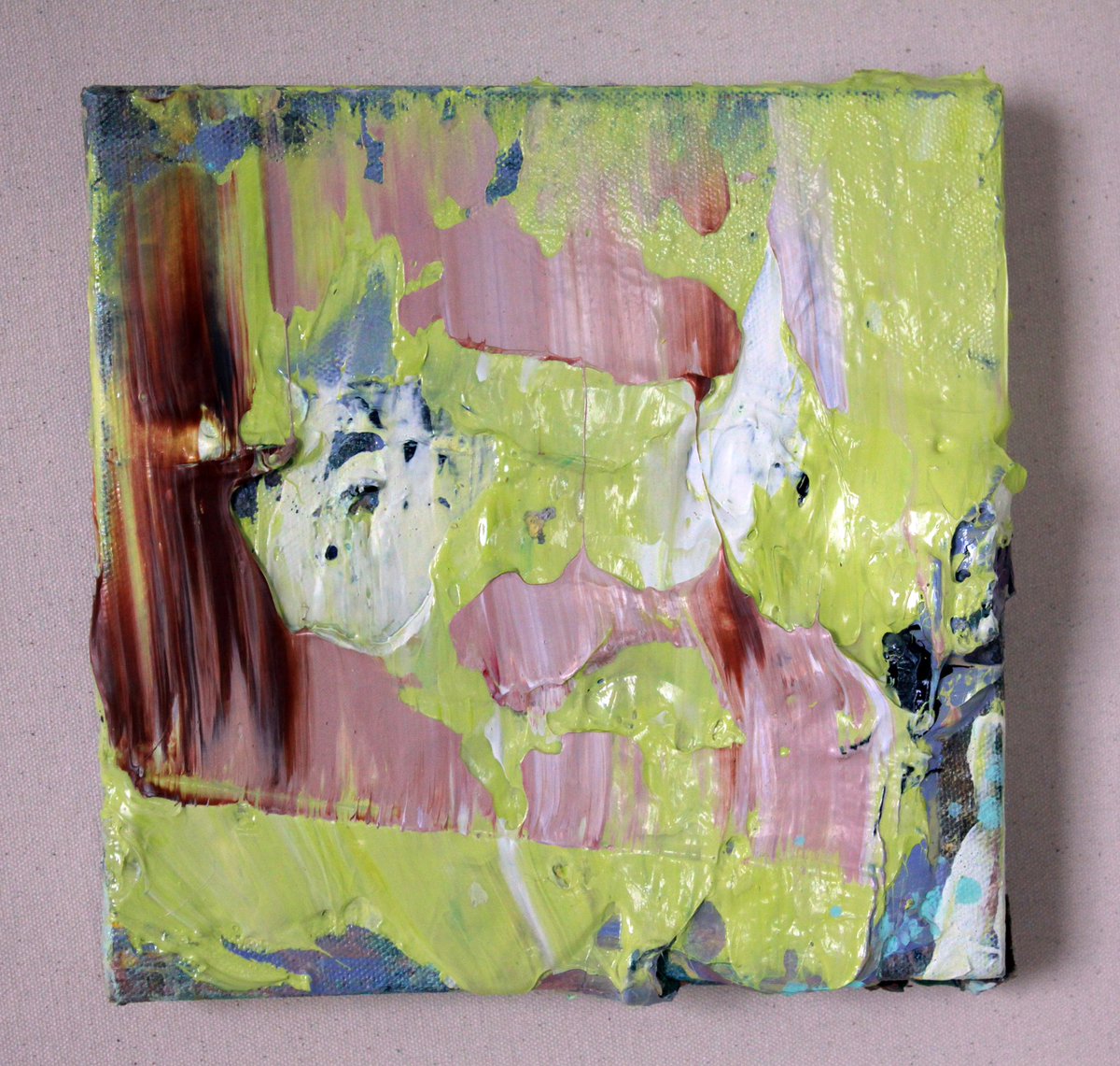 CarnegieDecatur's tweet image. Francine Tint: Radical Acts of Seeing

“My small works also bring in a sculptural element, reshaping the canvas through the use of impasto, by having the paint come over the edges.” - Francine Tint

Pictured: River of Fire (2016) | 8 x 8 | Price Available on Request