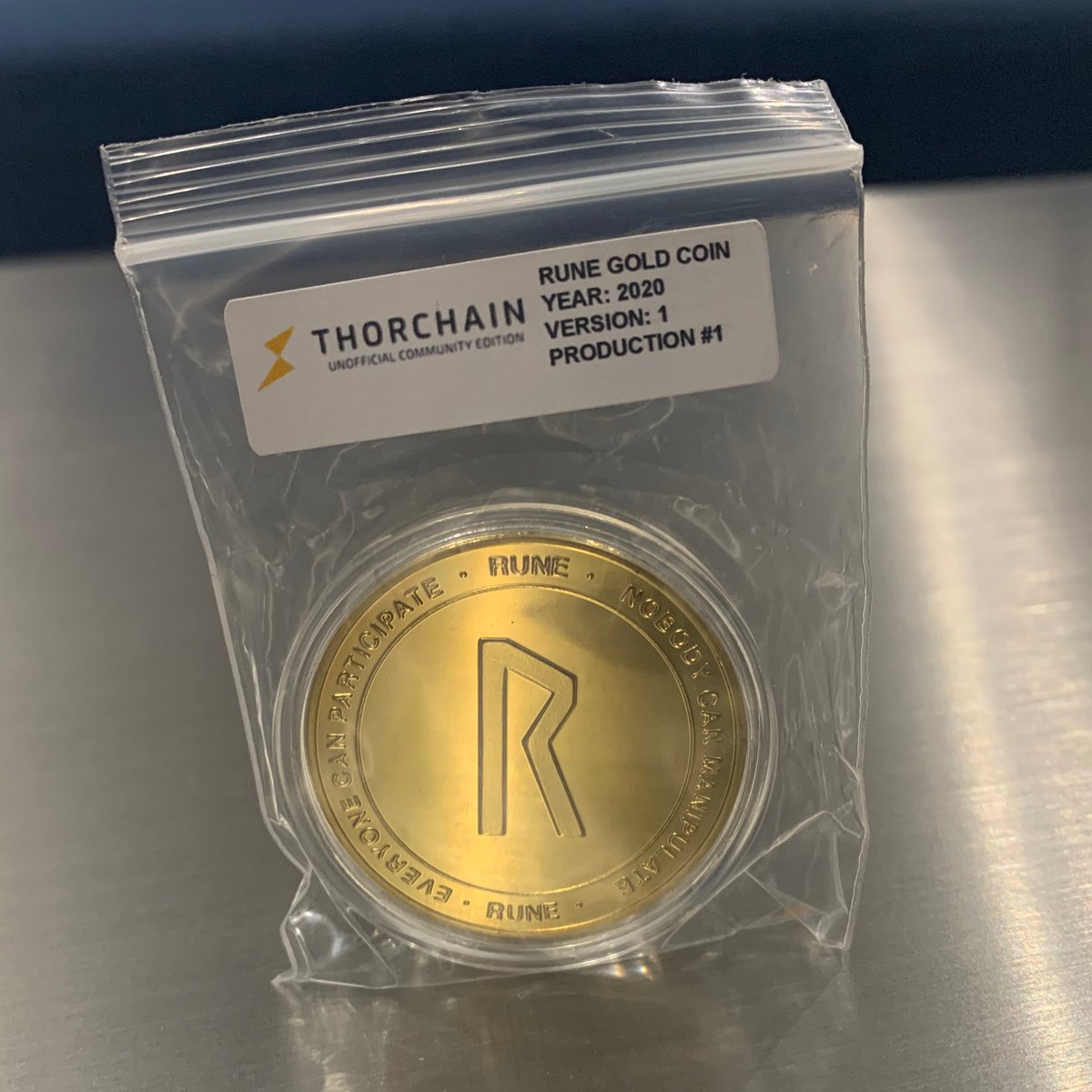 mehowbrainz's tweet photo. 🥳 Win the 1st Production @THORChain_org $RUNE Gold Coin!* 🥇

Will be drawn on #THORChain Mainnet!

To enter the contest just follow these 3 steps 👇

1) Follow @THORChain_org
2) Follow @mehowbrains
3) Retweet this contest's tweet https://t.co/tMFFwm6ZB1