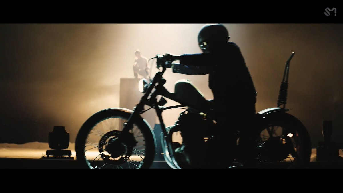 And yes, we've established that the first biker in the MV is NOT Sehun. But...the way both entered the scene so similarly again gave me questions... Not to mention how the first biker got skull on his glove...Pirate - Sehun in Pirates 2, coincidence?  @weareoneEXO  #SEHUN