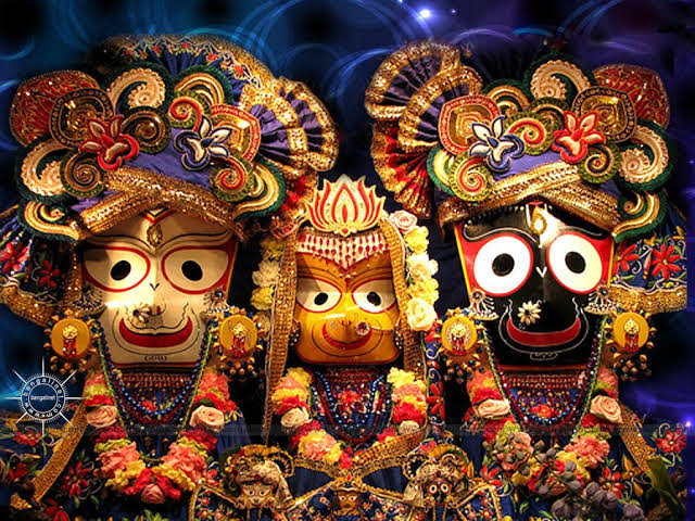 This creates an awe inspiring sight for the onlookers. For making the canopies of the chariots, about 1200 meters of cloth is used. A team of 15 skilled tailors make the canopies.There is an interesting story behind the chariot festival. It is said Lord Jagannath catches..