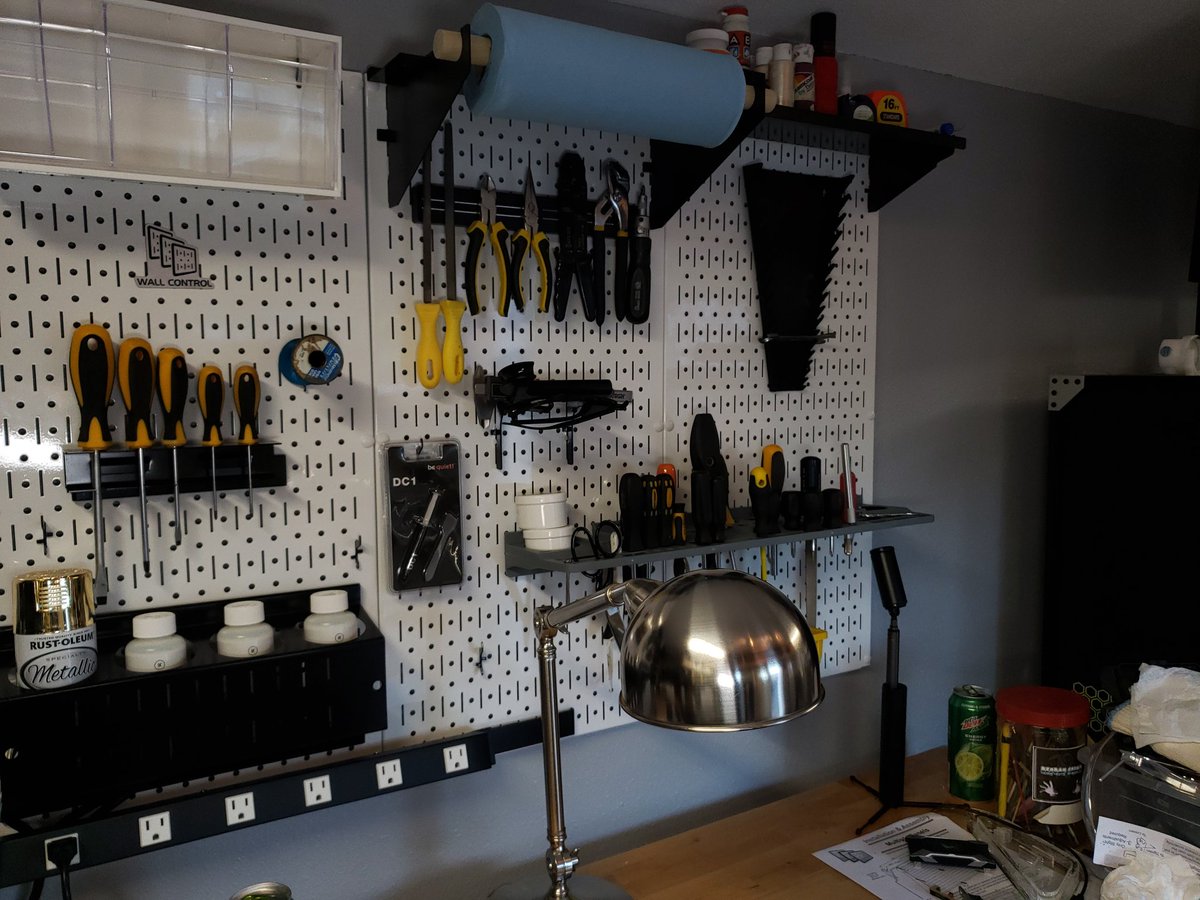 EnviousMods's tweet image. I&apos;m making progress organizing the new gear with accessories from @WallControl !

#wallcontrol #pegboard #enviousmods #pcmodding #maker #diy #modshop #enviousmodshop