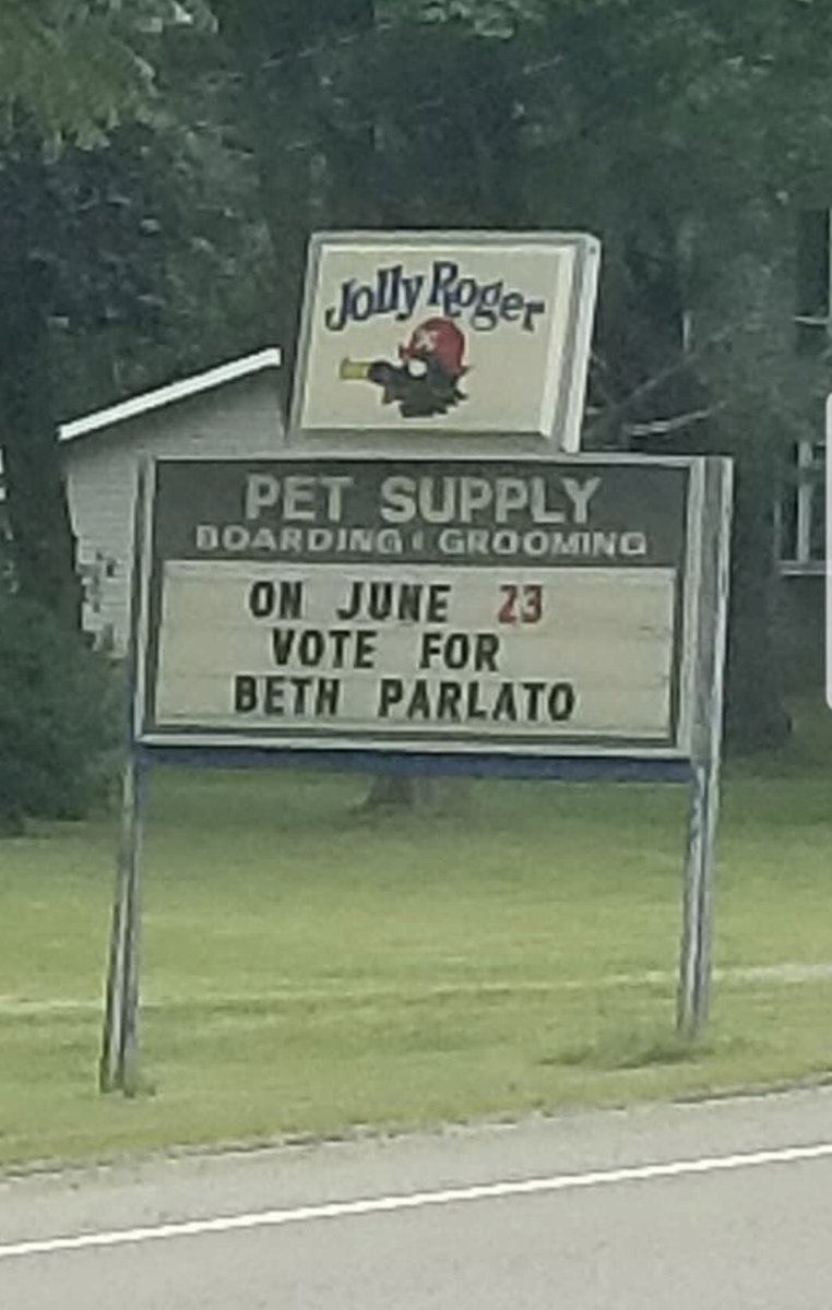 Beth Parlato tweet media