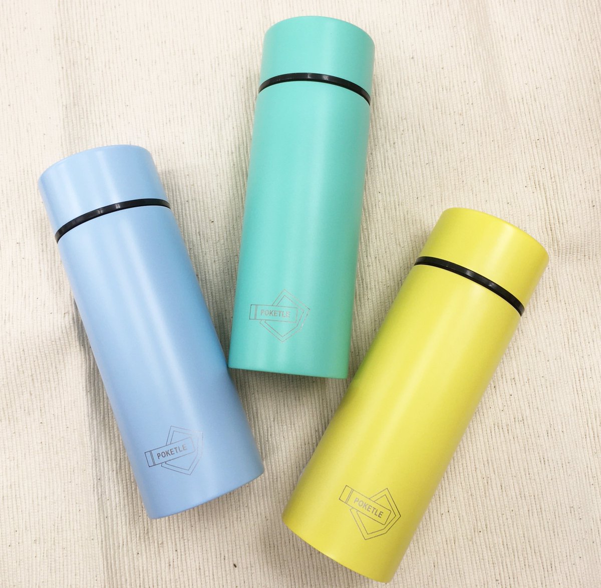 東急ハンズ渋谷店 على تويتر 小さい水筒 でおなじみの ポケトル に 夏らしいカラーが登場 こちらは東急ハンズ限定色 買えるのは東急ハンズだけ 水分補給必須のこれからの季節にぜひ ポケトル 1 300円 税 ハンズ渋谷 3cフロア アル