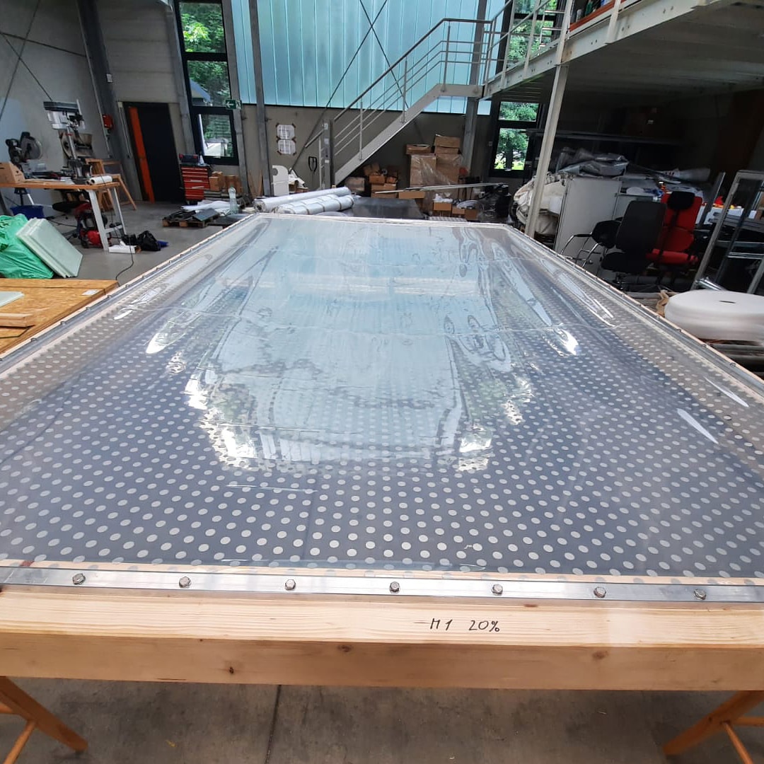 Cieszymy się niezmiernie na nasz pierwszy projekt w Polsce. I na tym moja znajomość języka polskiego się już konczy😊 mock-up ready to be shipped to Poznań