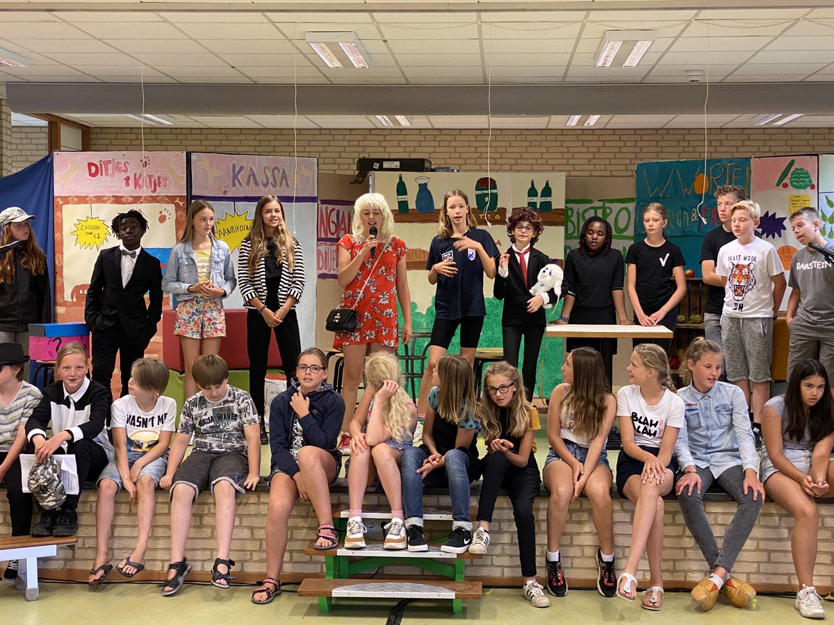Groep 8 is lekker aan het oefenen voor de musical! Wat is het toch fijn dat we de musical vanavond kunnen opvoeren voor ouders/verzorgers!
<a href="/kbsdeWingerd/">De Wingerd</a> @SKOfv #afscheidsmusical #Coronaproof