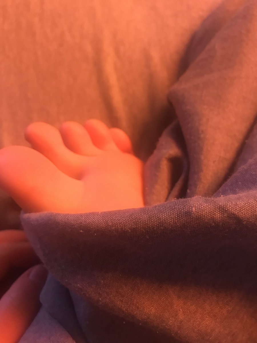 GodessesE's tweet photo. Serve my fucking feet

#findom #findomnl #footfetish #voetfetis #geldslaafje https://t.co/PVaJpNq7I7