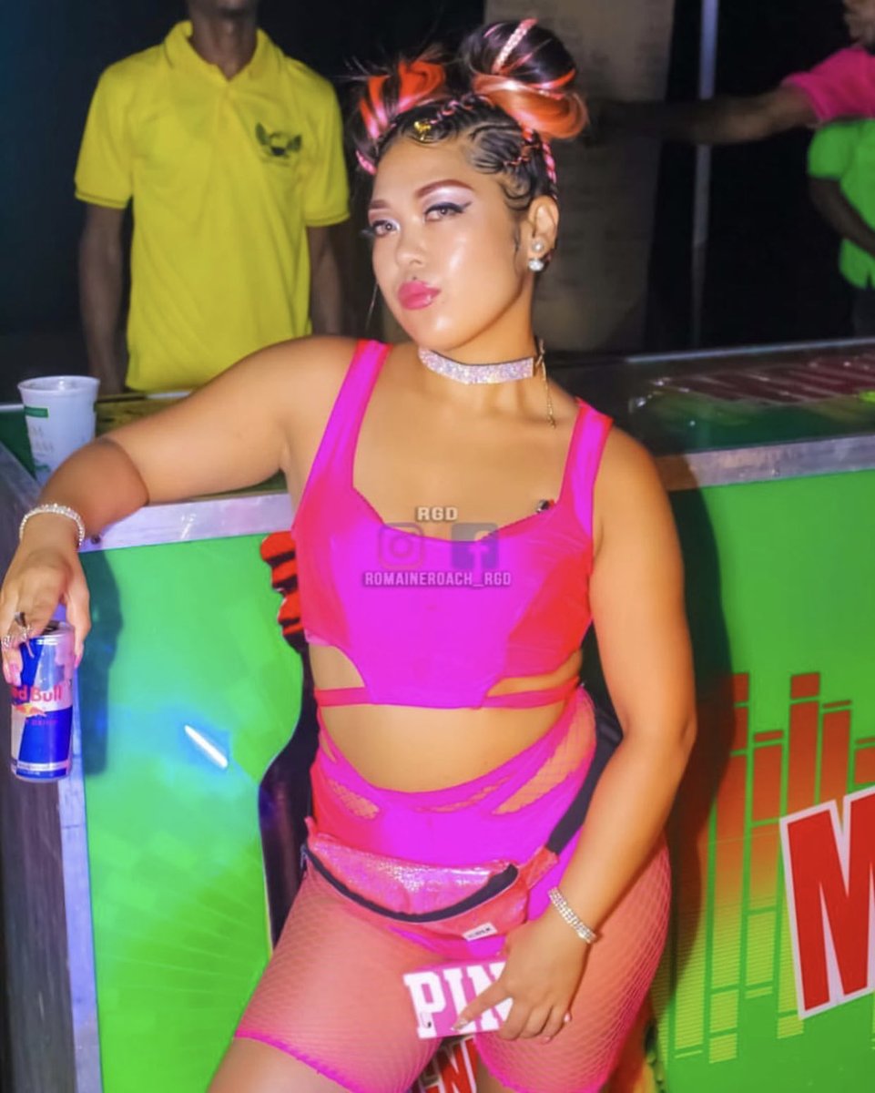 NoisyriverO's tweet photo. Come and visit #NoisyriverOxford #Jamaica, #Manchester. Please #share your #experiences with us thank you. #holiday #RiverLevel #watercolor #jamaicaman #Hotspot #riverfall #yardstyle #womenfashion #oxfordriver @EnglandCouturey @originalkoffee @spiceofficial https://t.co/8R308m7u0e
