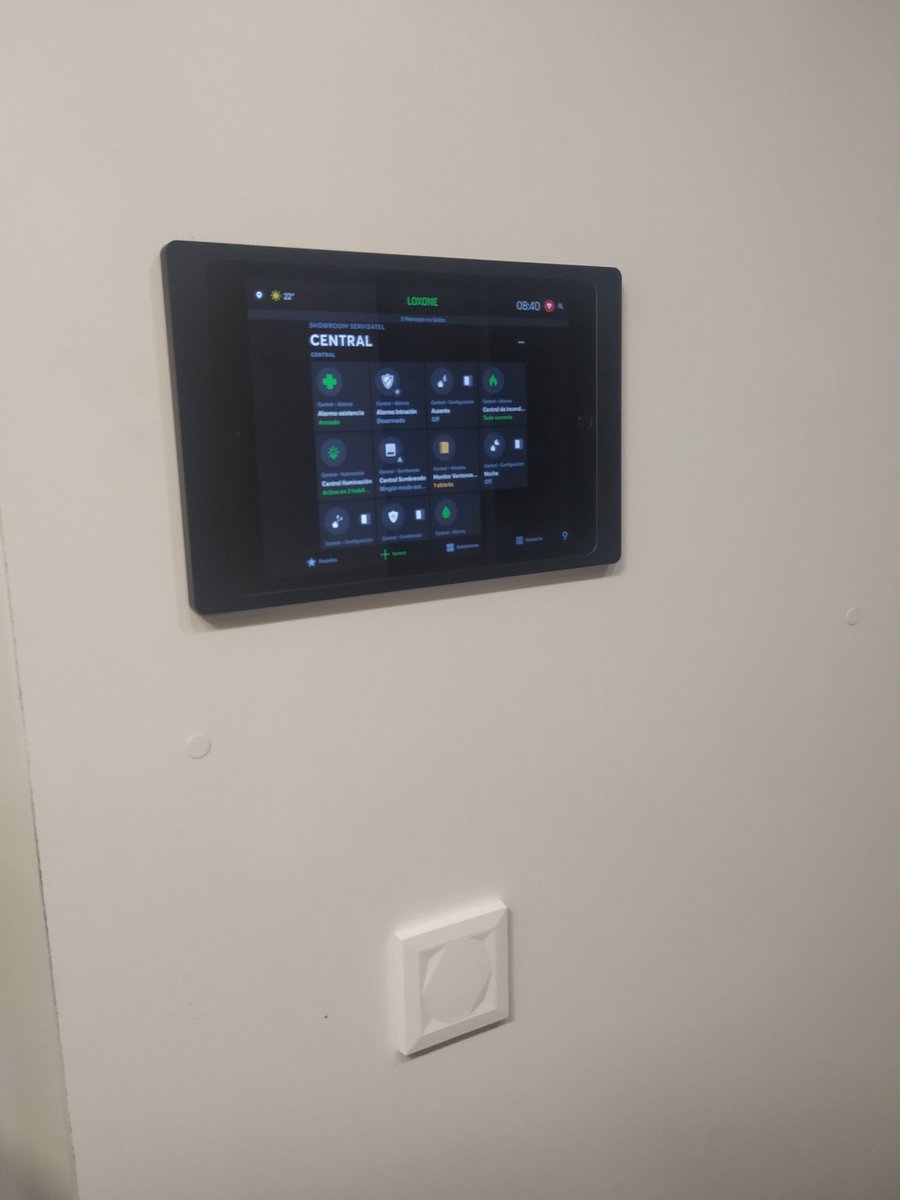 servisatel's tweet photo. ¿Tienes un proyecto y quieres incluir Domótica en él? 
En nuestro Showroom te mostramos todas las funcionalidades de una Smarthome.
La potencia del sistema de @LoxoneES  permite una experiencia de confort, ahorro y seguro inigualable. https://t.co/krgr8GShO4