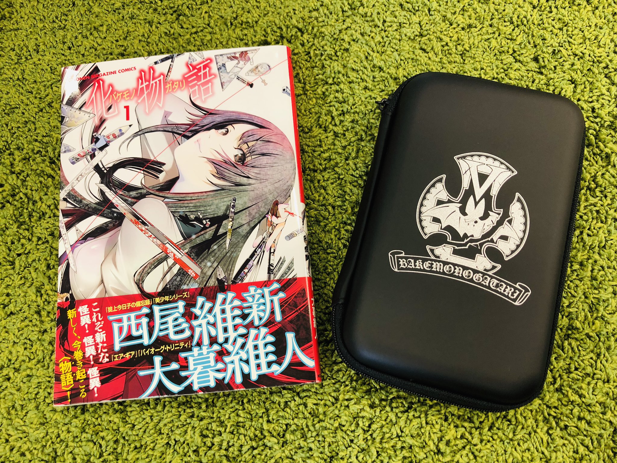 化物語 漫画公式 ちなみにデザイン詳細 内部 大きさはこんな感じです 化物語 化物語漫画化 化物語 漫画公式 ちなみにデザイン詳細 内部 大きさはこんな感じです 化物語 化物語漫画化