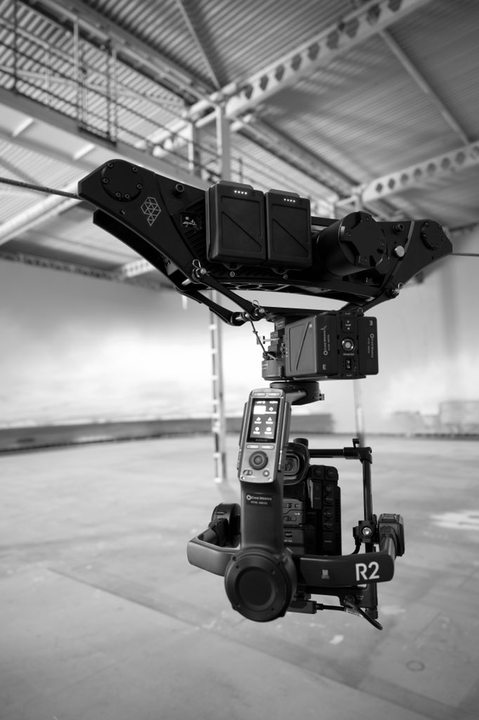 figure_nine's tweet image. The @figure_nine Defy Cadence Rope dolly hanging out at the @TheBottleYard with @CineworksUK DJI Ronin. Ready to go to work and ready to travel with ease thanks to the innovative TB50 battery adapter from @ignitedigi 
Cablecam #Defy #ignitedigi #bottleyardstudios #ropedolly