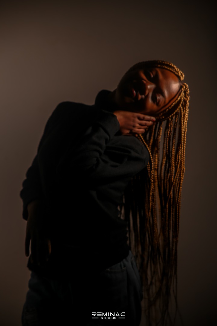 ElevateFdn's tweet photo. Stay in the moment. #reminacstudios #photography @reminac_comics @ReminacT #photoshoot @kjcranimer @EutuGodwin @rawdneyk https://t.co/Nffx4r5x20