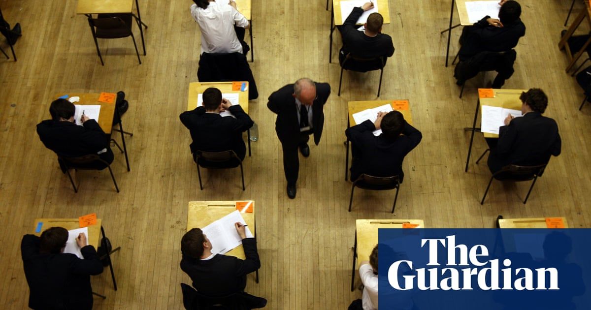 “It’s important that the approach to next year’s exams supports pupils without creating more problems than it solves, and that it is agreed as soon as possible so that schools and colleges are able to prepare accordingly”: my comments for <a href="/ASCL_UK/">ASCL</a>: buff.ly/3et3IgO