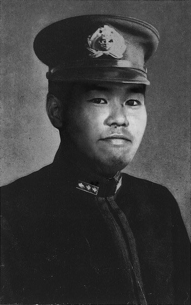 24日事日本海军少佐田所浩二牺牲周年纪念 膜友们走过路过上个香磕个头罢 膜乎