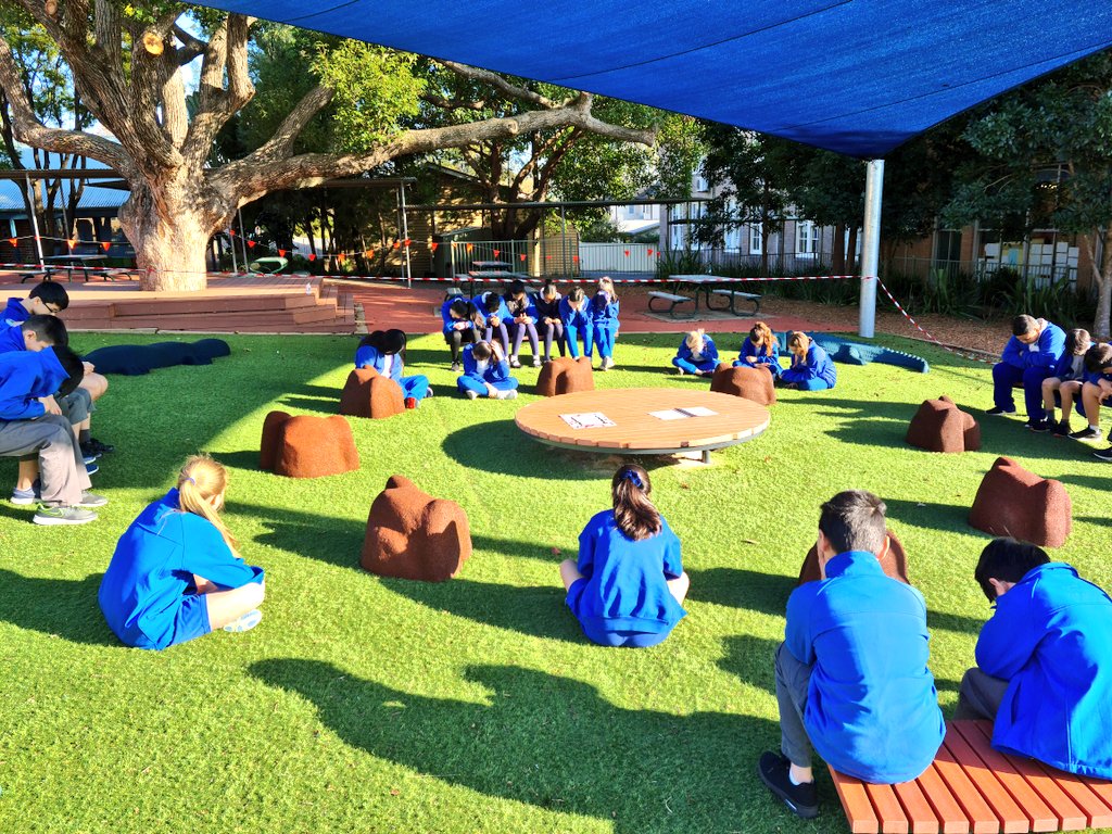 So lucky to have such a beautiful space for our yarning circle #yarningcircle  #circletime #stage3 #outdoorlearning #studentwellbeing <a href="/StrathfieldSPS/">Strathfield South PS</a> <a href="/msYetFoy/">a_YetFoy</a> <a href="/RonMa182/">Ron Ma</a>