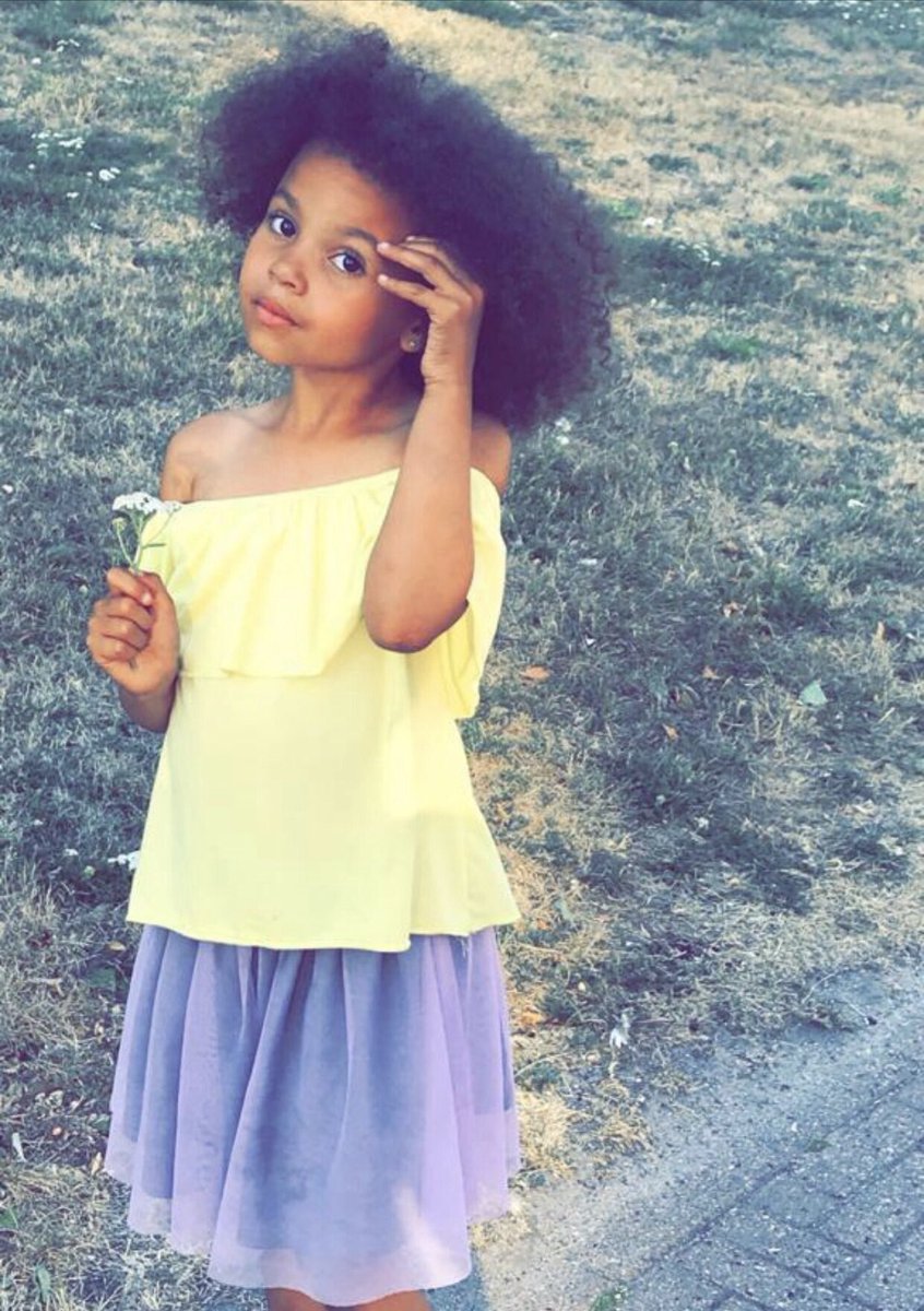 Miakantora's tweet photo. @KidNation Inna Ella A Child Model From Denmark 🇩🇰 @tv2breaking @RamasjangDR @tv2newsdk @TheEllenShow @justinbieber @KimKardashian @ciara @Beyonce @TMZ @usembdenmark @TheLocalDenmark https://t.co/woZ9iyUqp2