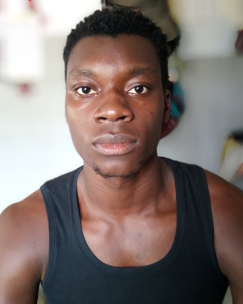 logochiefpriest's tweet photo. Which do you prefer Beardless or Bearded?ππ€
Beard done by IG@suzzy_beth
Model IG @danieligboji
#shredded #shreddedunion #africanmen #ebonyfitness #ebonymen #ebonybeards #blackwithoutapology #melanin #melaninking #handsome #beardgang #beard #mancessory #bearded #men https://t.co/J1wvg6OTPu