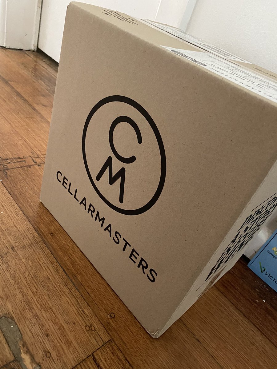 imTHATmumxoxo's tweet photo. Oooo #cellarmasters delivery again!! Another voucher and I’m gettind a dozen wines for $65 🙌🙌🥂🥂🍷🍷 #thankyou #wine #love #mumlife https://t.co/oXA3fFpYU7