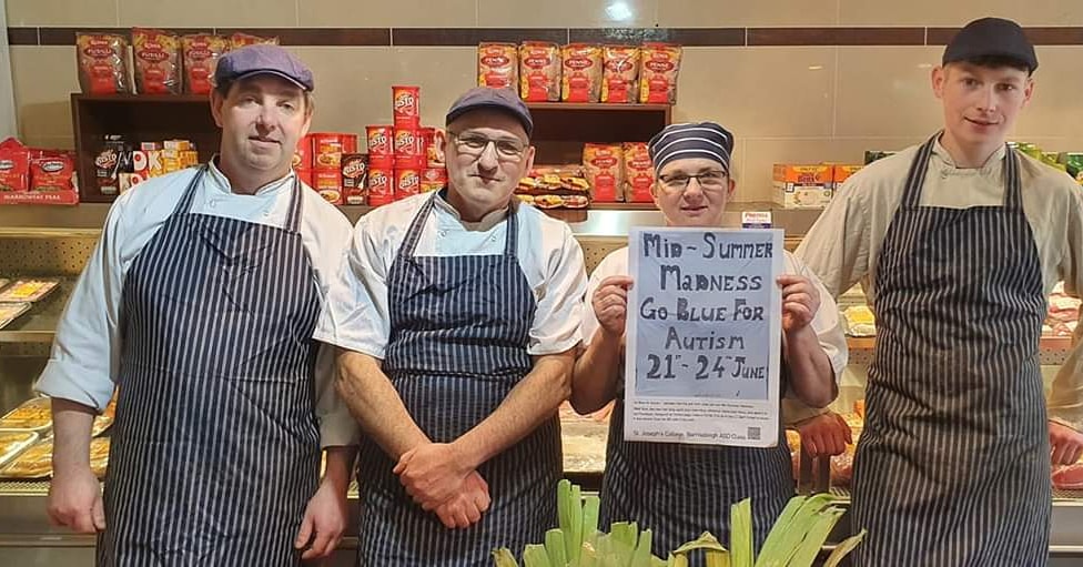 stjosephsborris's tweet photo. A huge thanks to Christine, Joey and staff for supporting Mid Summer Madness.
They are always a fantastic supporter of our school.
Don't forget to support our local shops and businesses.
#midsummermadness 
#goblueforautism 
#shoplocal https://t.co/KWTpO4rblz