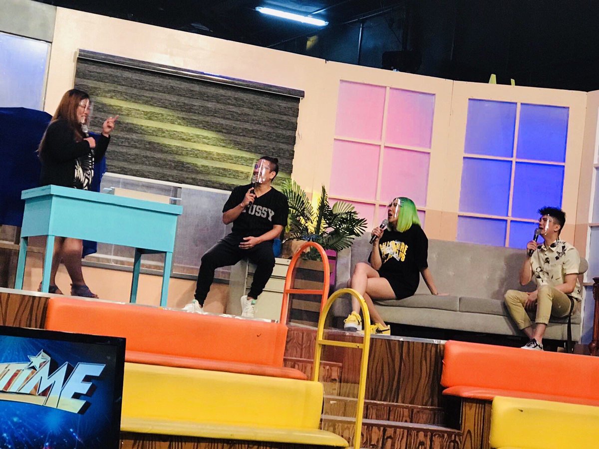 ViceGandaorg's tweet photo. itsShowtimeNa: Si Angelica Toledo ba ng Parang, Marikina ang maha-hire bilang office staff ngayong #ShowtimeOurTime Martes sa 1TED: NOW HIRING? https://t.co/YNmx1qim7g